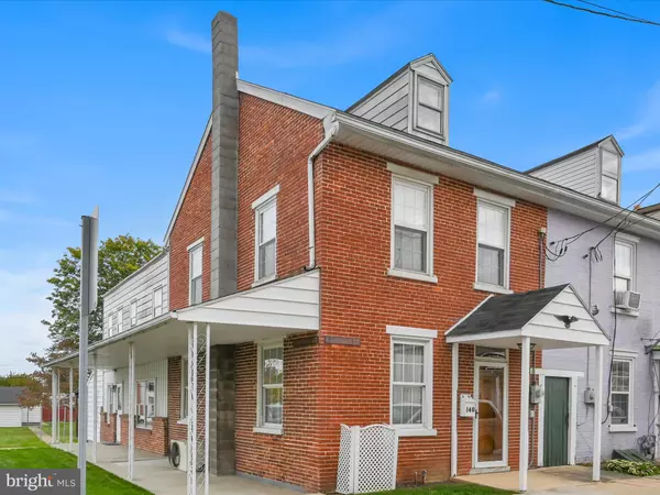 Annville, PA 17003,140 N RAILROAD ST