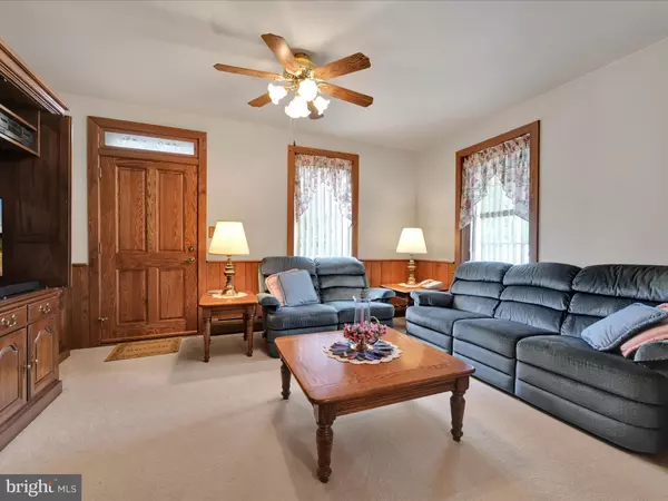 Annville, PA 17003,140 N RAILROAD ST