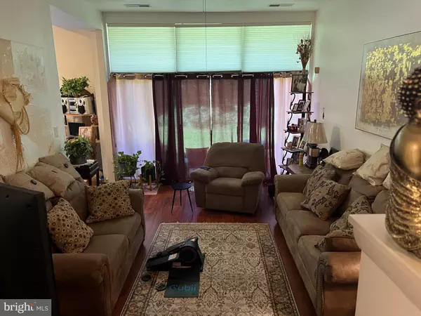 Montgomery Village, MD 20886,9916 WALKER HOUSE RD #9916-1
