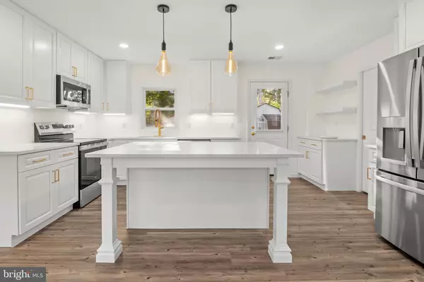 Shady Side, MD 20764,4738 IDLEWILDE RD