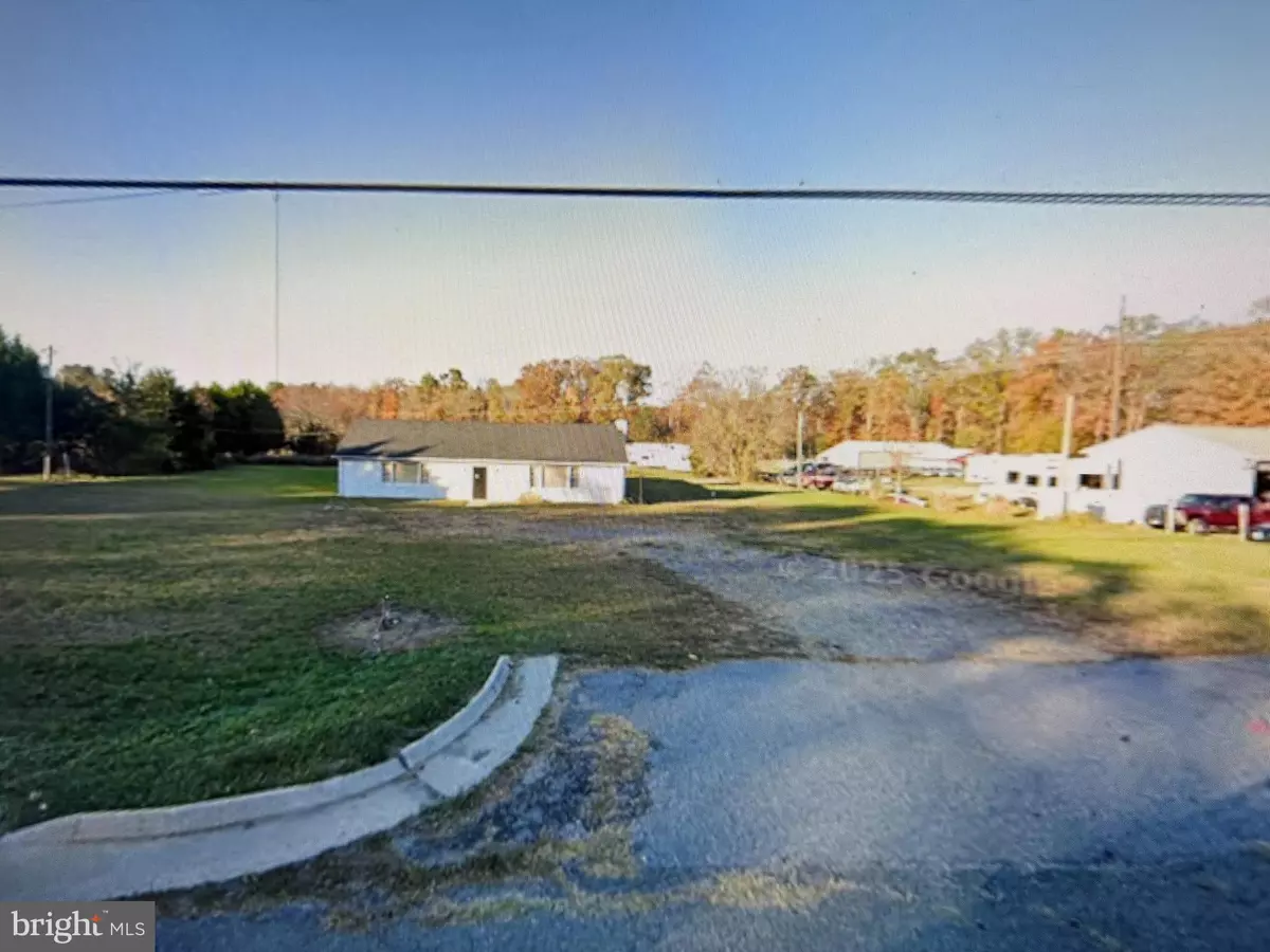 Colonial Beach, VA 22443,3611 KINGS HWY