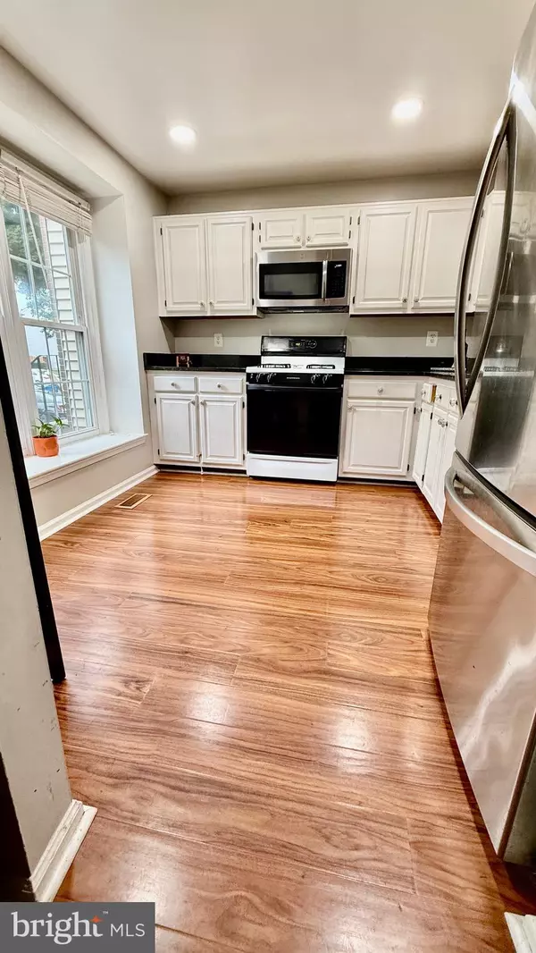 Centreville, VA 20120,14491 FOUR CHIMNEY DR