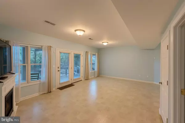 Locust Grove, VA 22508,305 WAKEFIELD DR