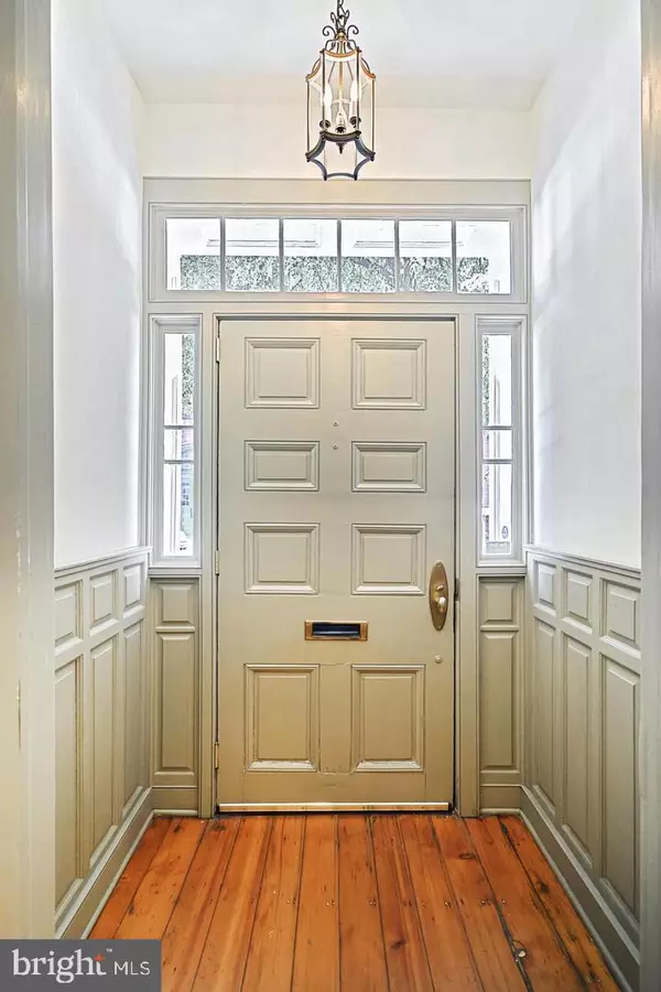 York, PA 17401,41 W PHILADELPHIA ST