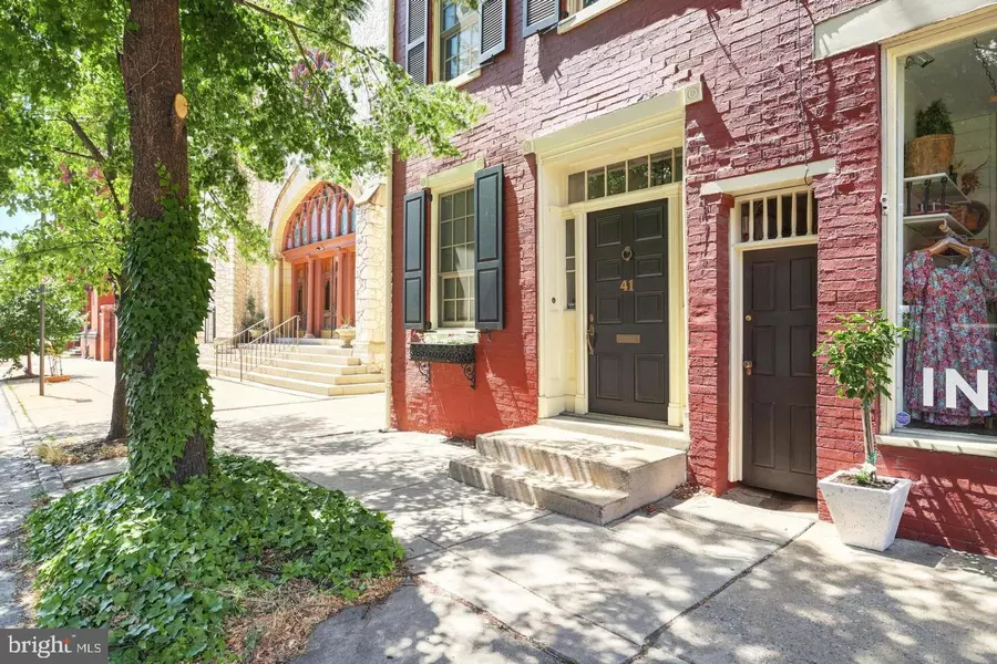 41 W PHILADELPHIA ST, York, PA 17401