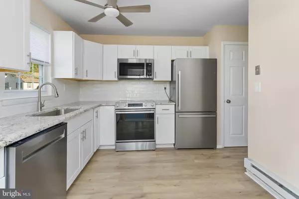 Southampton, NJ 08088,115 DORCHESTER DR