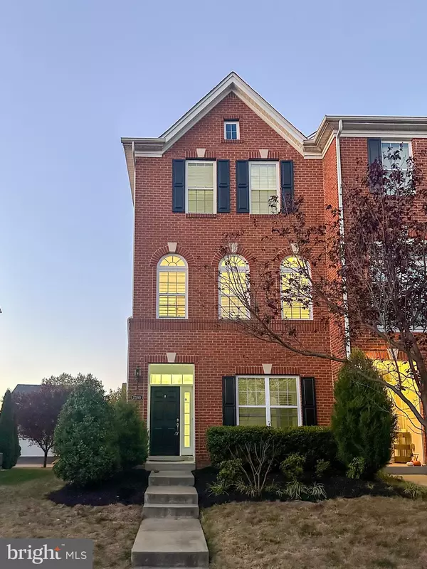 23069 WEYBRIDGE SQ, Broadlands, VA 20148