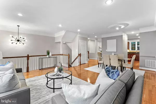 Sterling, VA 20165,20368 CENTER BROOK SQ