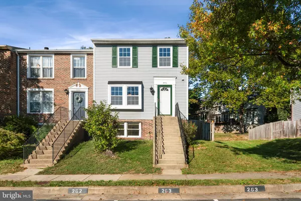 Centreville, VA 20121,5936 SPRUCE RUN CT