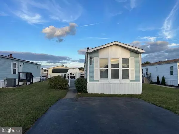 Bear, DE 19701,905 LAURA LEE CIR #201