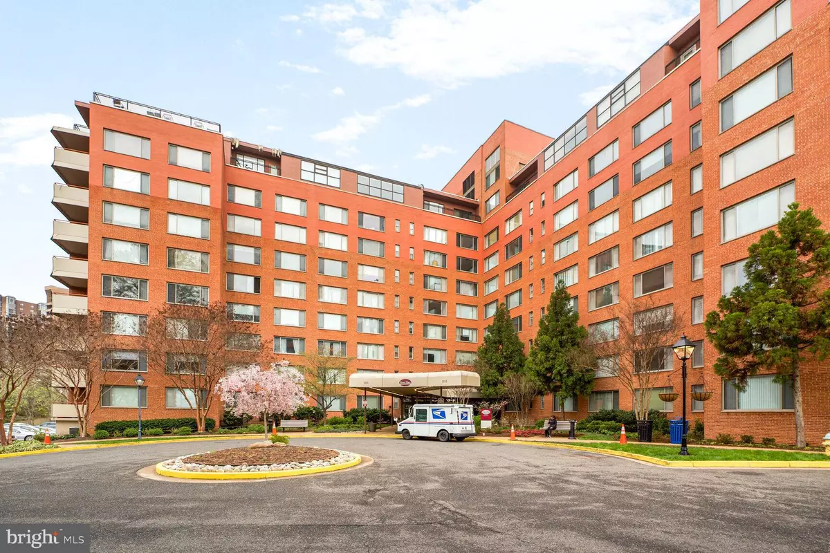 Arlington, VA 22209,1111 ARLINGTON BLVD #443