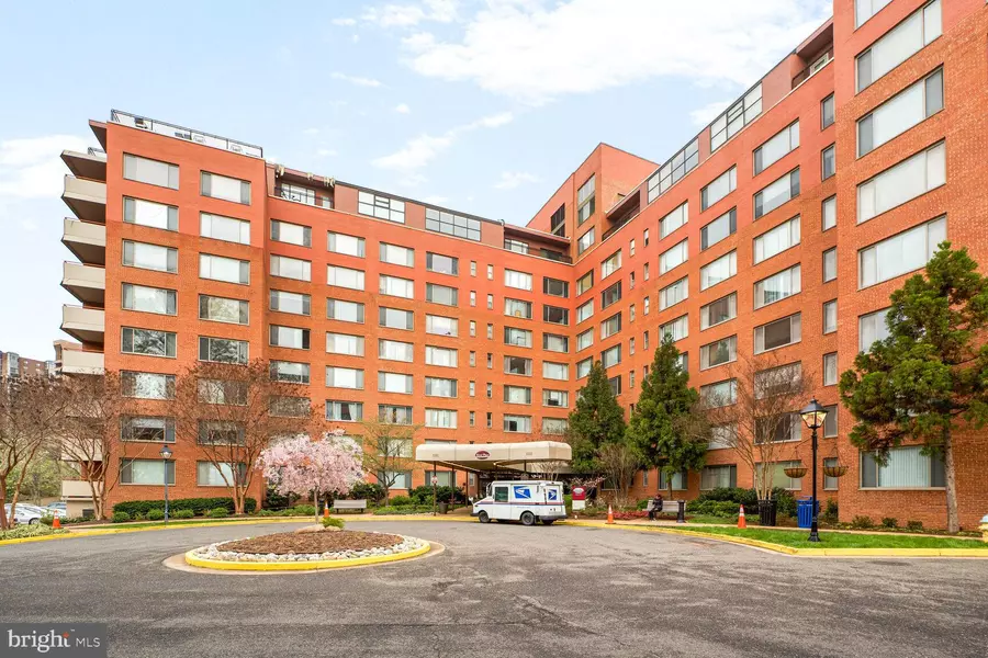1111 ARLINGTON BLVD #443, Arlington, VA 22209