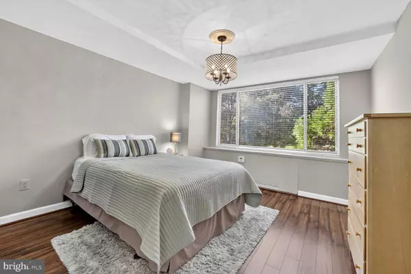 Arlington, VA 22209,1111 ARLINGTON BLVD #443