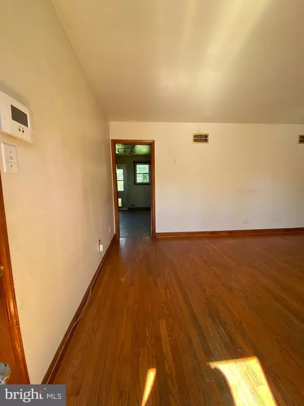 Suitland, MD 20746,4632 LACY AVE