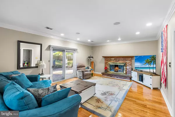 Norristown, PA 19403,511 FAITH DR