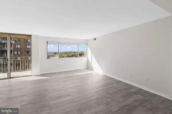 Hyattsville, MD 20783,1836 METZEROTT RD #1505