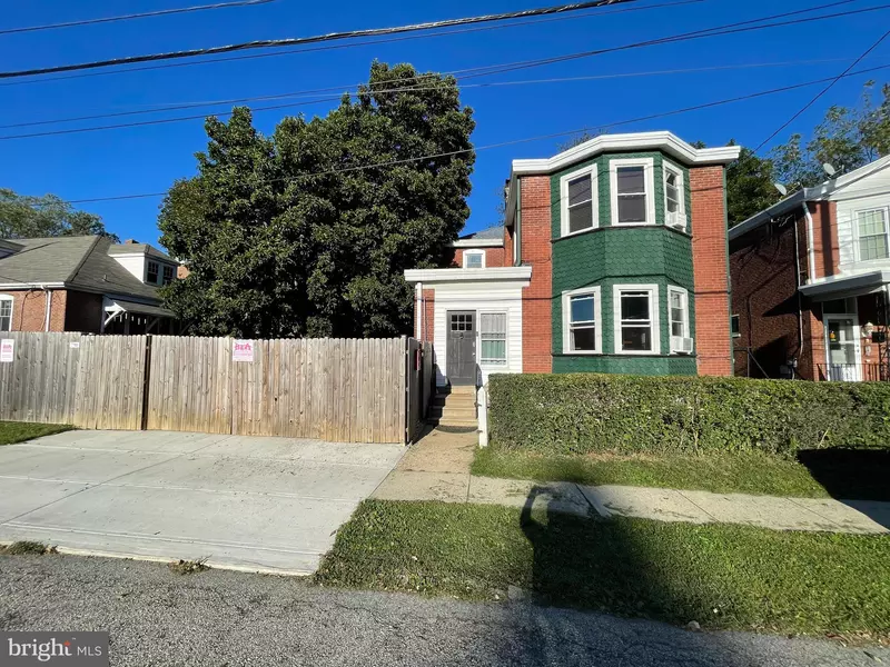 4206 HOUGHTON ST, Philadelphia, PA 19128