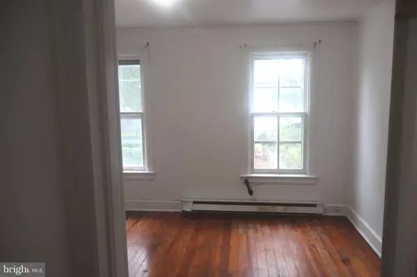 Chambersburg, PA 17201,484 E E WASHINGTON STREET