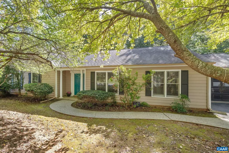 1197 RAINTREE DR, Charlottesville, VA 22901