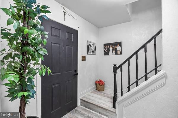 Mount Royal, NJ 08061,212 FAWN MEADOWS DR