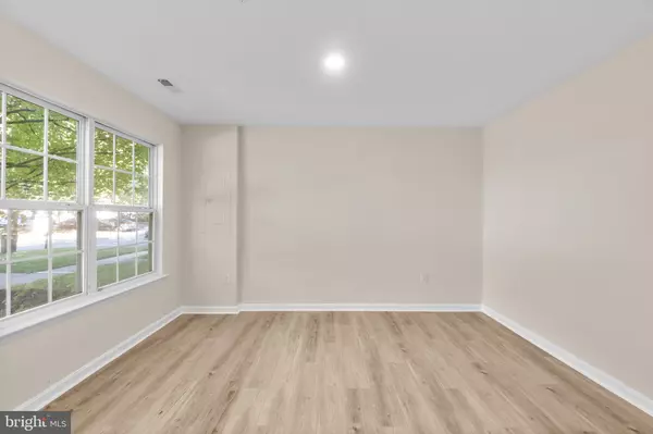 Frederick, MD 21702,111 CAVENROCK CT