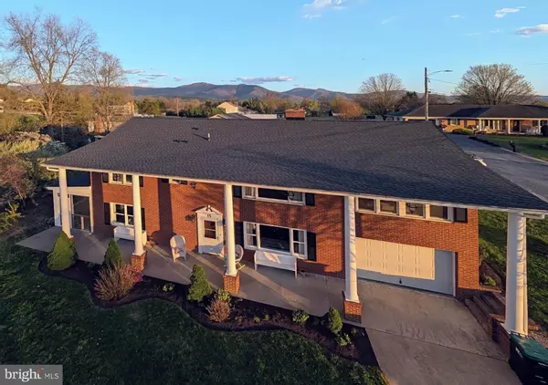 Luray, VA 22835,15 PAINTER ST