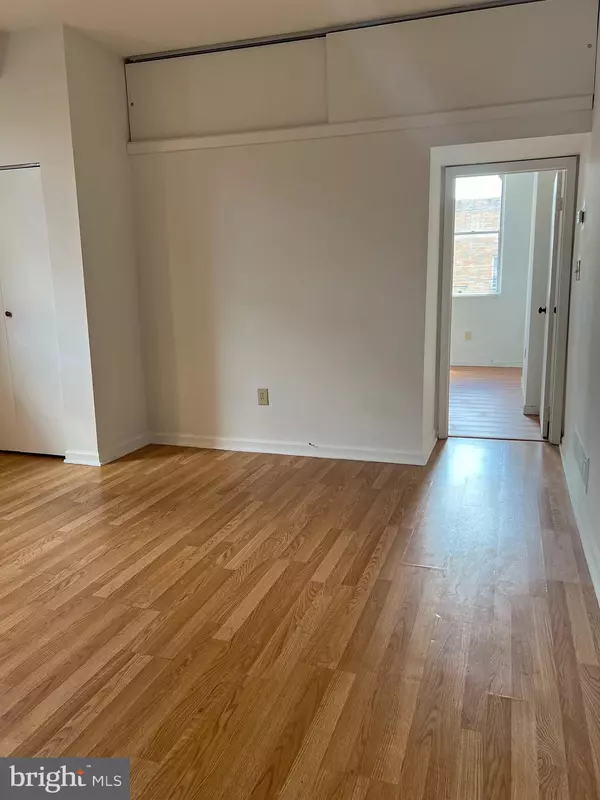 Philadelphia, PA 19148,1315 W PORTER ST #2ND FLOOR