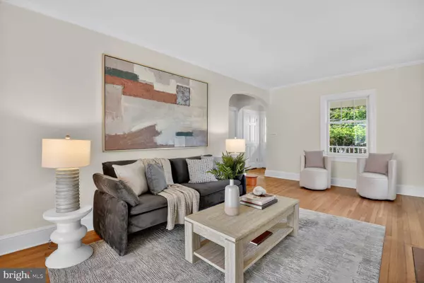 Kensington, MD 20895,4000 DRESDEN ST