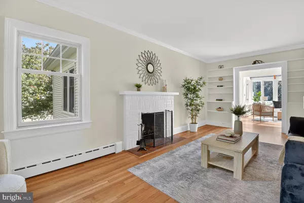 Kensington, MD 20895,4000 DRESDEN ST