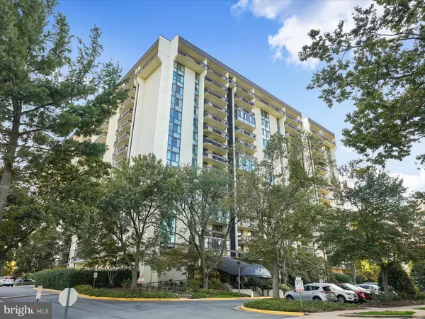 Alexandria, VA 22304,5300 HOLMES RUN PKWY #402