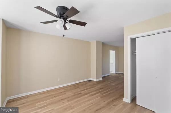 Paulsboro, NJ 08066,636 BILLINGS AVE