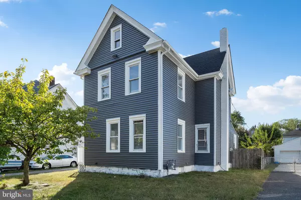 Paulsboro, NJ 08066,636 BILLINGS AVE