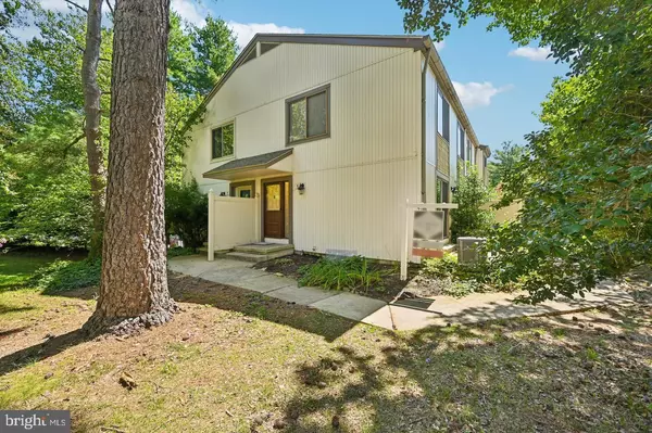 Parkville, MD 21234,5 DENDRON CT #36-5