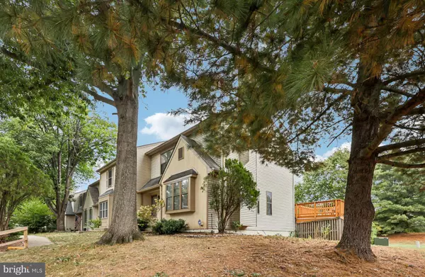 Sterling, VA 20165,2 BERKELEY CT