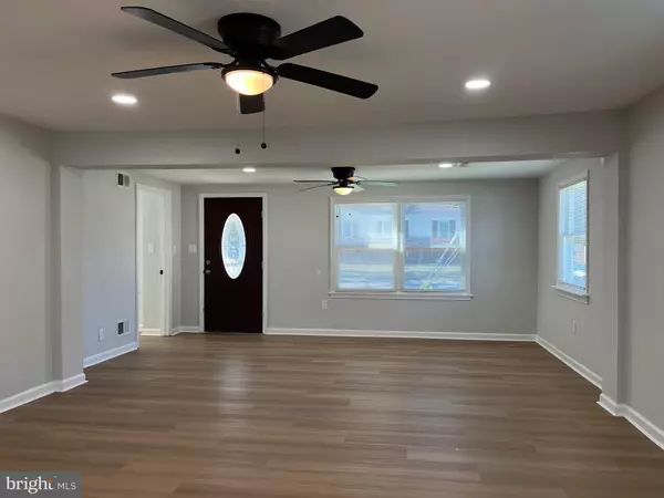 Wilmington, DE 19804,402 MAPLE AVE