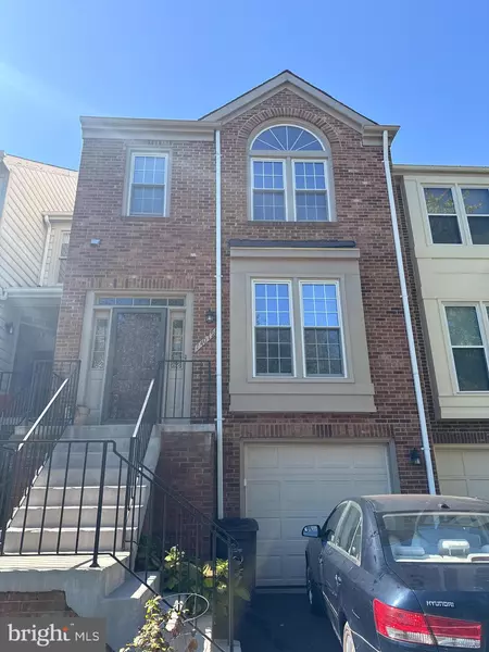 14079 RED RIVER DR, Centreville, VA 20121