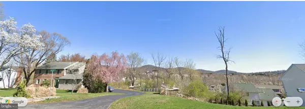 Reading, PA 19606,0 DOGLEG DR