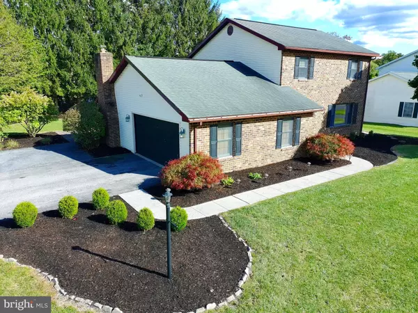 Chambersburg, PA 17202,3542 TURNBERRY DRIVE