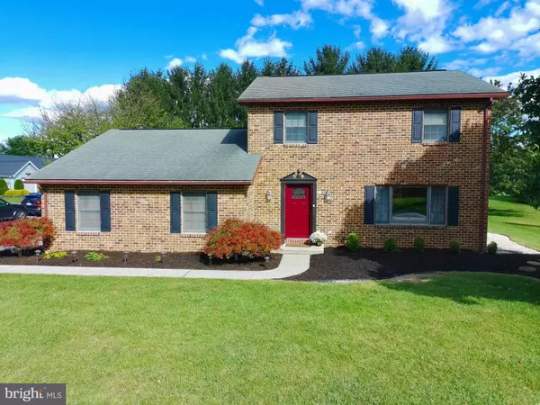 Chambersburg, PA 17202,3542 TURNBERRY DRIVE