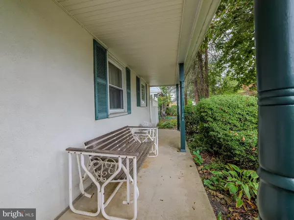 Aldan, PA 19018,806 W PENN PINES BLVD