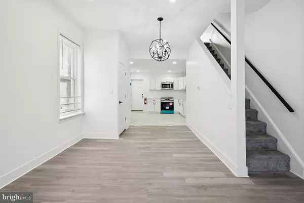 Camden, NJ 08103,718 SPRUCE ST