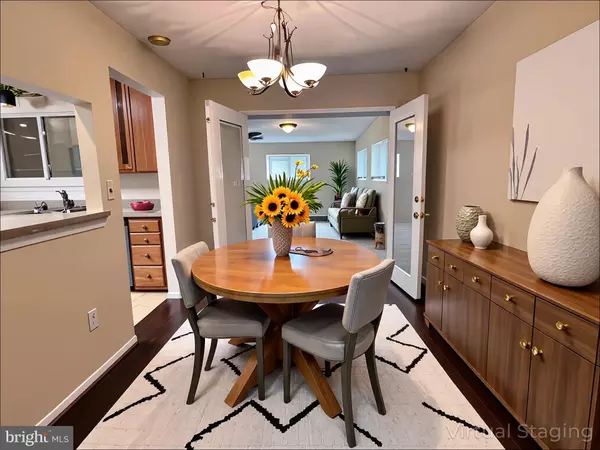 Landover, MD 20785,8702 HAMLIN ST #A