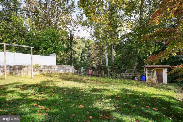 Conshohocken, PA 19428,1196 REBEL HILL RD
