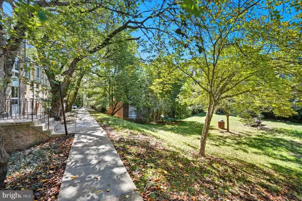 Silver Spring, MD 20906,3960 BEL PRE RD #4