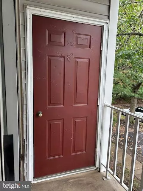 North Brunswick, NJ 08902,20 SHEFFIELD CT