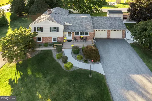 2 PRINCESS ANNE DR, Garnet Valley, PA 19060