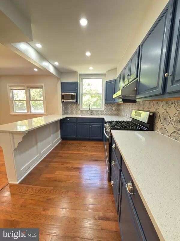 Upper Darby, PA 19082,268 S BAYBERRY LN