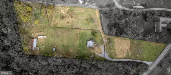 Berryville, VA 22611,908 TRIPLE J RD