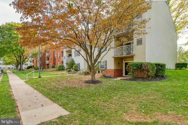 Lutherville Timonium, MD 21093,2 BROOKING CT #102