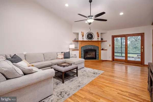 Upperco, MD 21155,15902 TRENTON RD